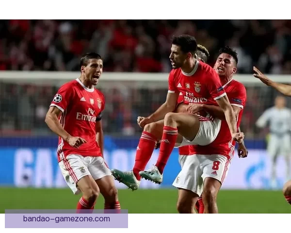 全新足球竞猜平台全面上线 提供精准数据分析与实时赛事预测 全新足球竞猜平台全面上线 提供精准数据分析与实时赛事预测