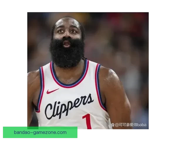 哈登谈客场防守策略 逐步调整状态寻求球队胜利