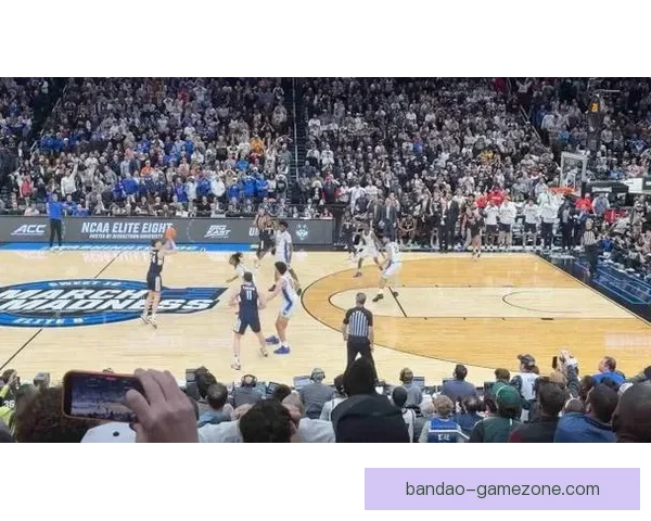 疯三16强对阵出炉 布泽尔带领杜克冲冠 卫冕冠军与两状元热门意外出局